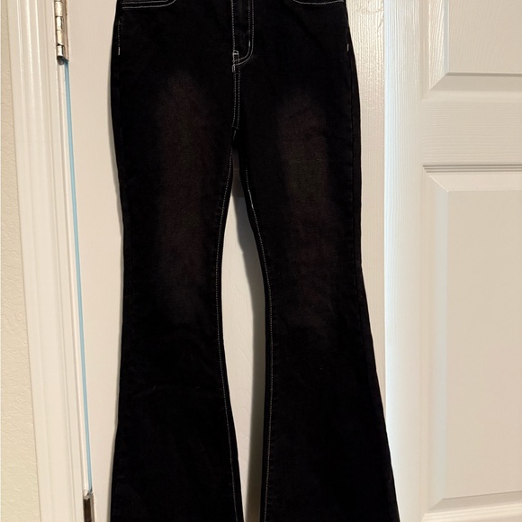SHEIN Other - SHEIN Classic Black Flare Jeans